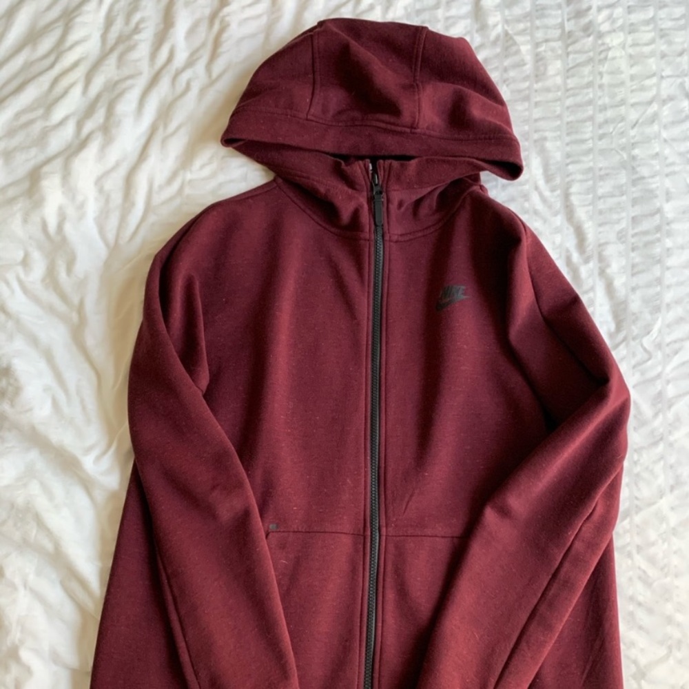Nike Hooded Sweater